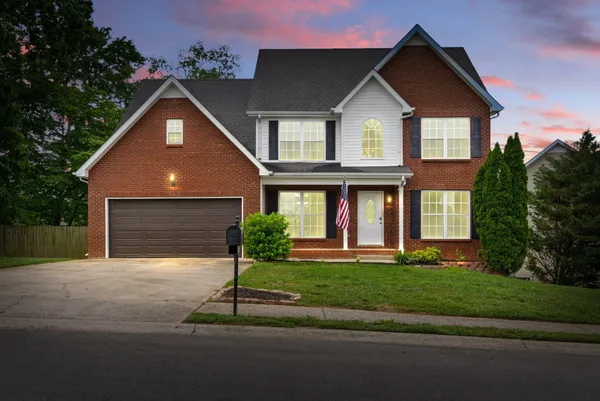 $2,200 | 3149 Holly Point, Clarksville, TN 37043
