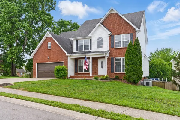 $2,200 | 3149 Holly Point, Clarksville, TN 37043