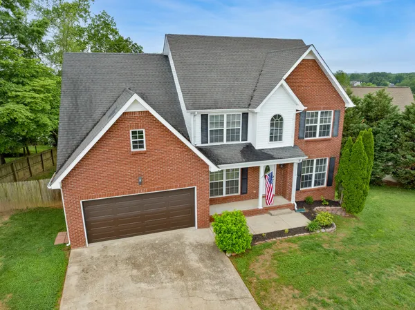 $2,200 | 3149 Holly Point, Clarksville, TN 37043