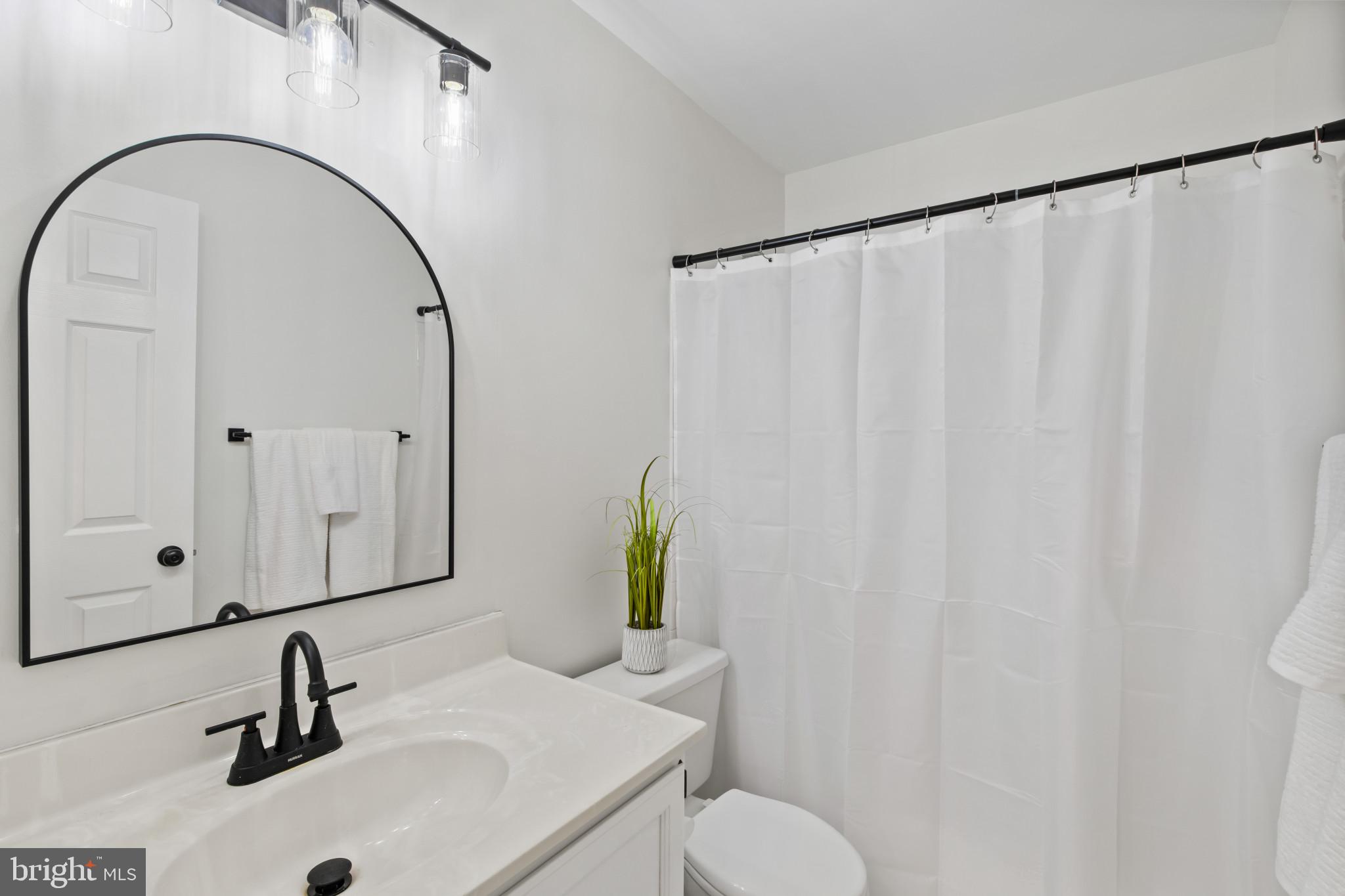 1889 Rutledge Court Severn, MD 21144 - Photo 22 of 40 Updated upper level bathroom