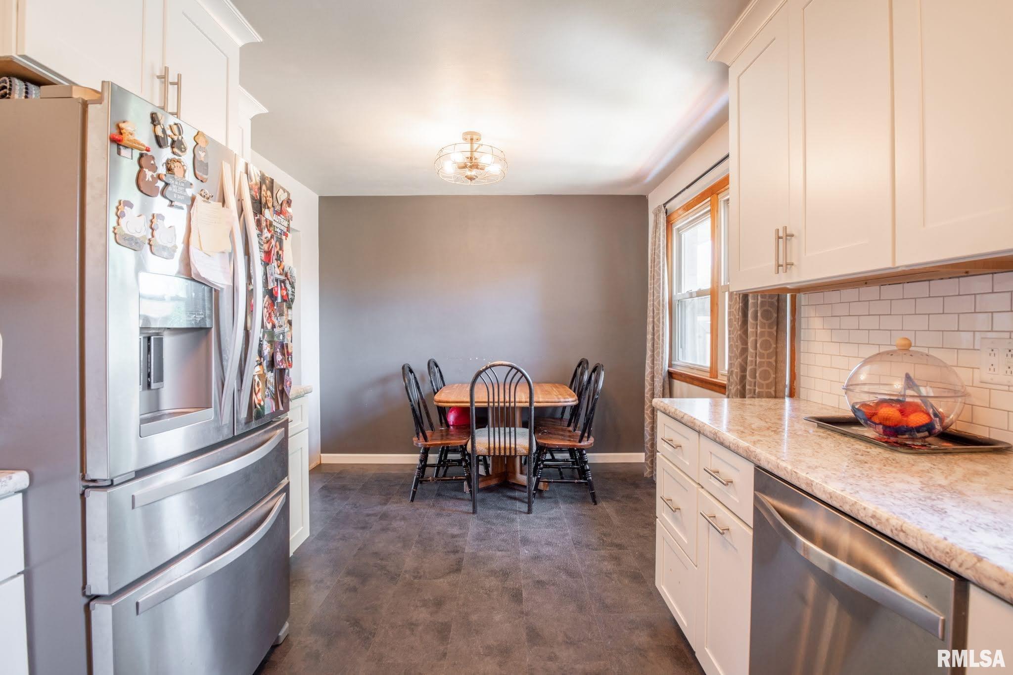 1506 James Road Pekin, IL 61554 - Photo 16 of 33 Gallery Image 16