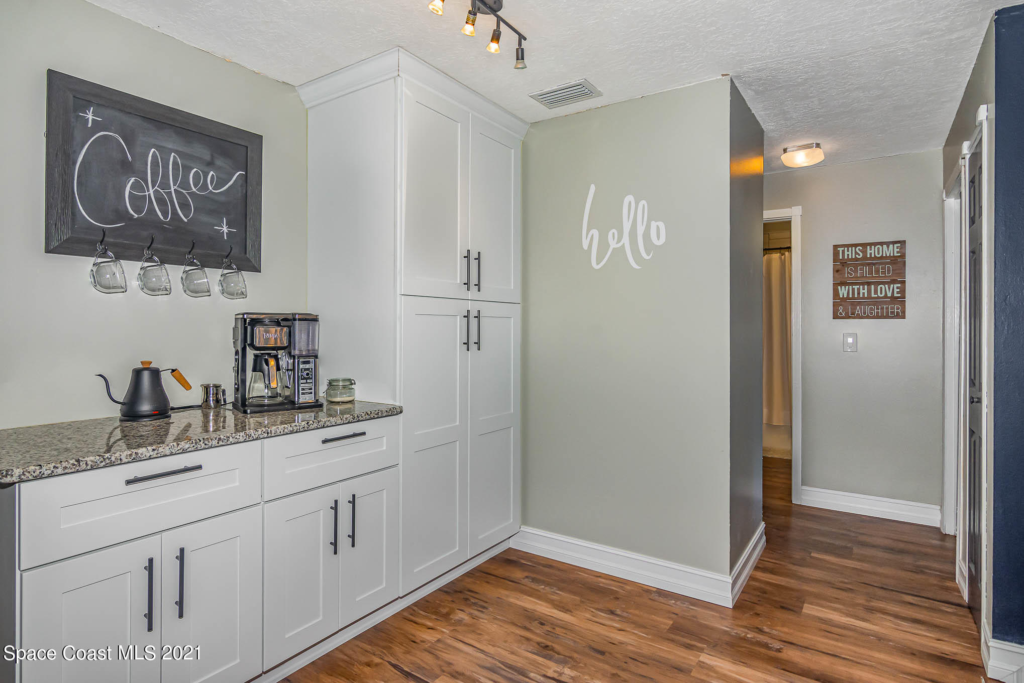 2060 Atz Road Malabar, FL 32950 - Photo 9 of 38 DSC_5998-Edit