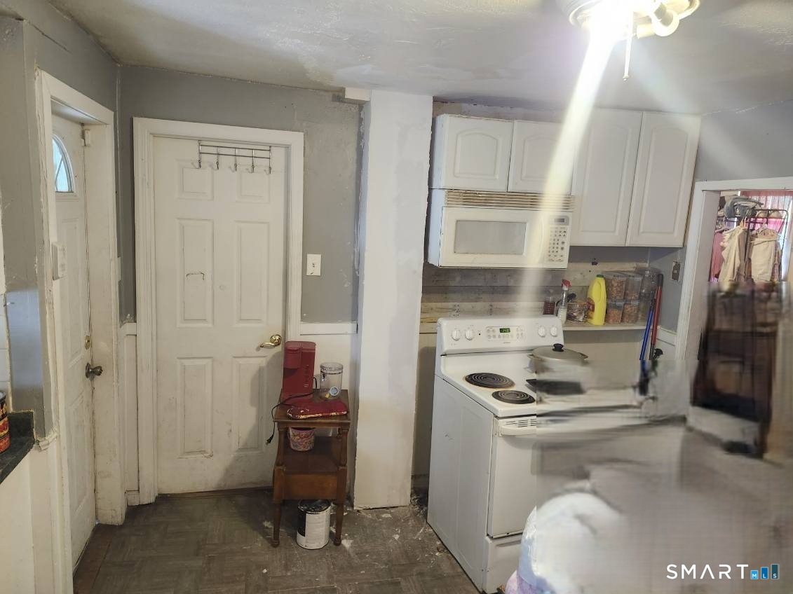 19 Summit Street Waterbury, CT 06708 - Photo 22 of 27