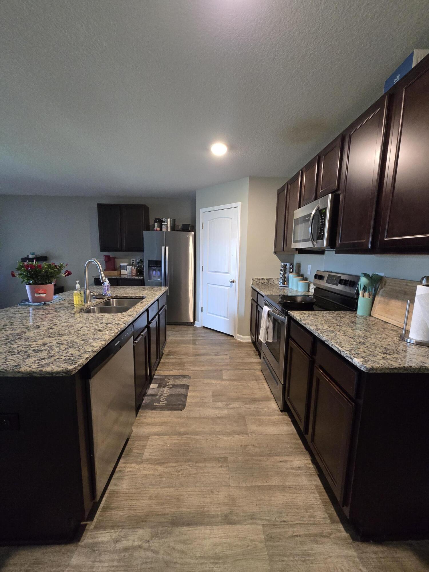 809 Moorhen Way Crestview, FL 32539 - Photo 5 of 25 1000005222