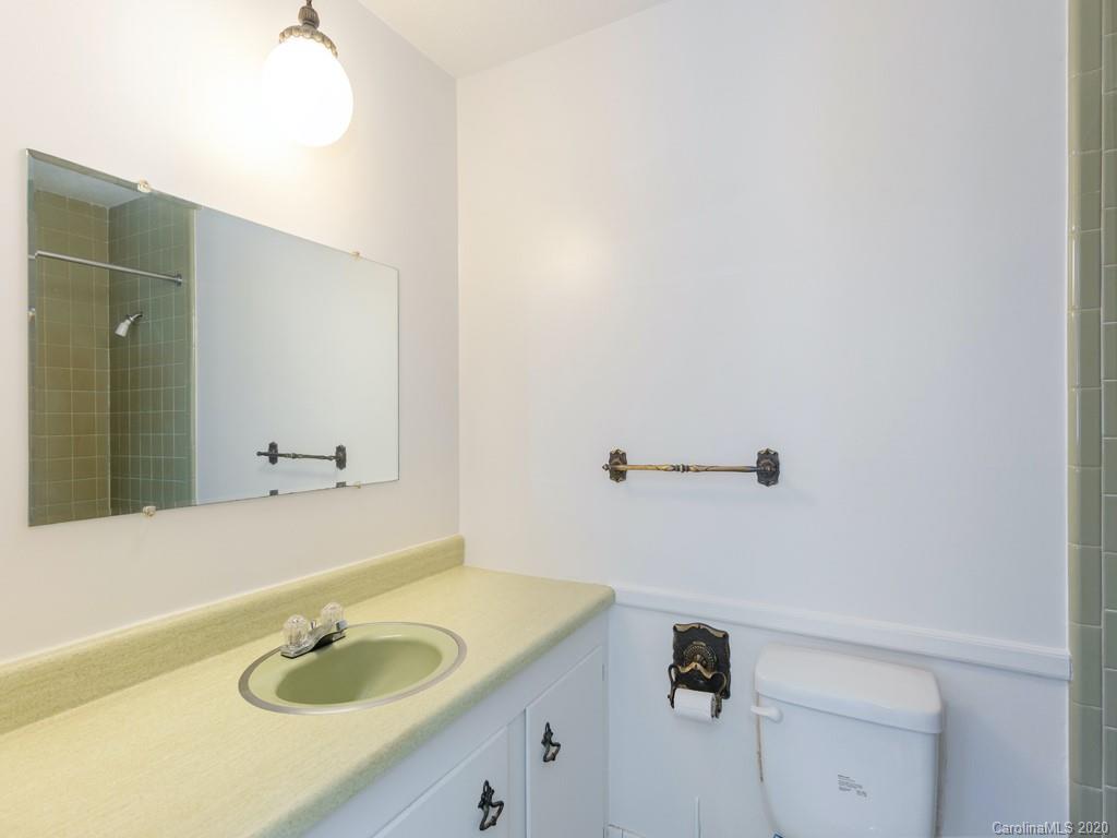 75 Riverside Estate Road Brevard, NC 28712 - Photo 10 of 20 Gallery Image 10