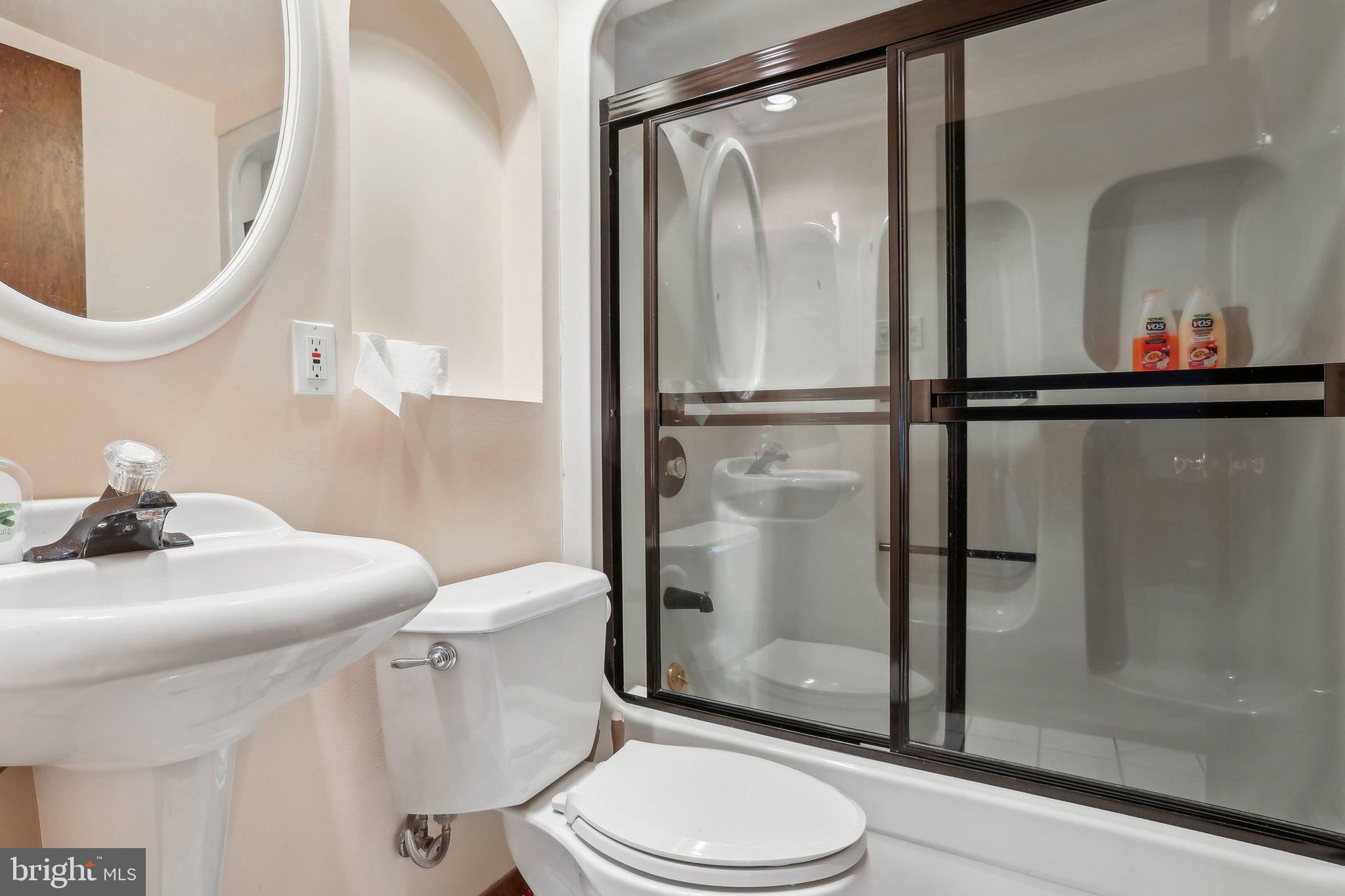 63 Tinsel Road Levittown, PA 19056 - Photo 4 of 16 Newer Main level full bathroom