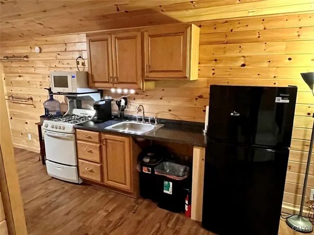 $295,000 | 39498 Hyde Lake Road, Theresa, NY 13691