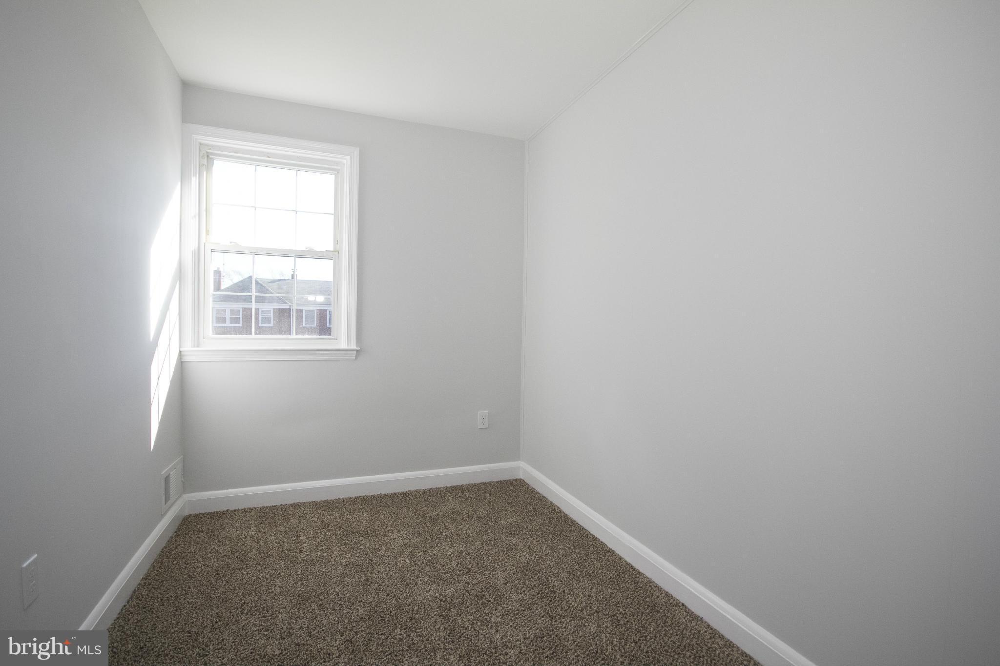2139 Redthorn Road Baltimore, MD 21220 - Photo 19 of 25 Bedroom