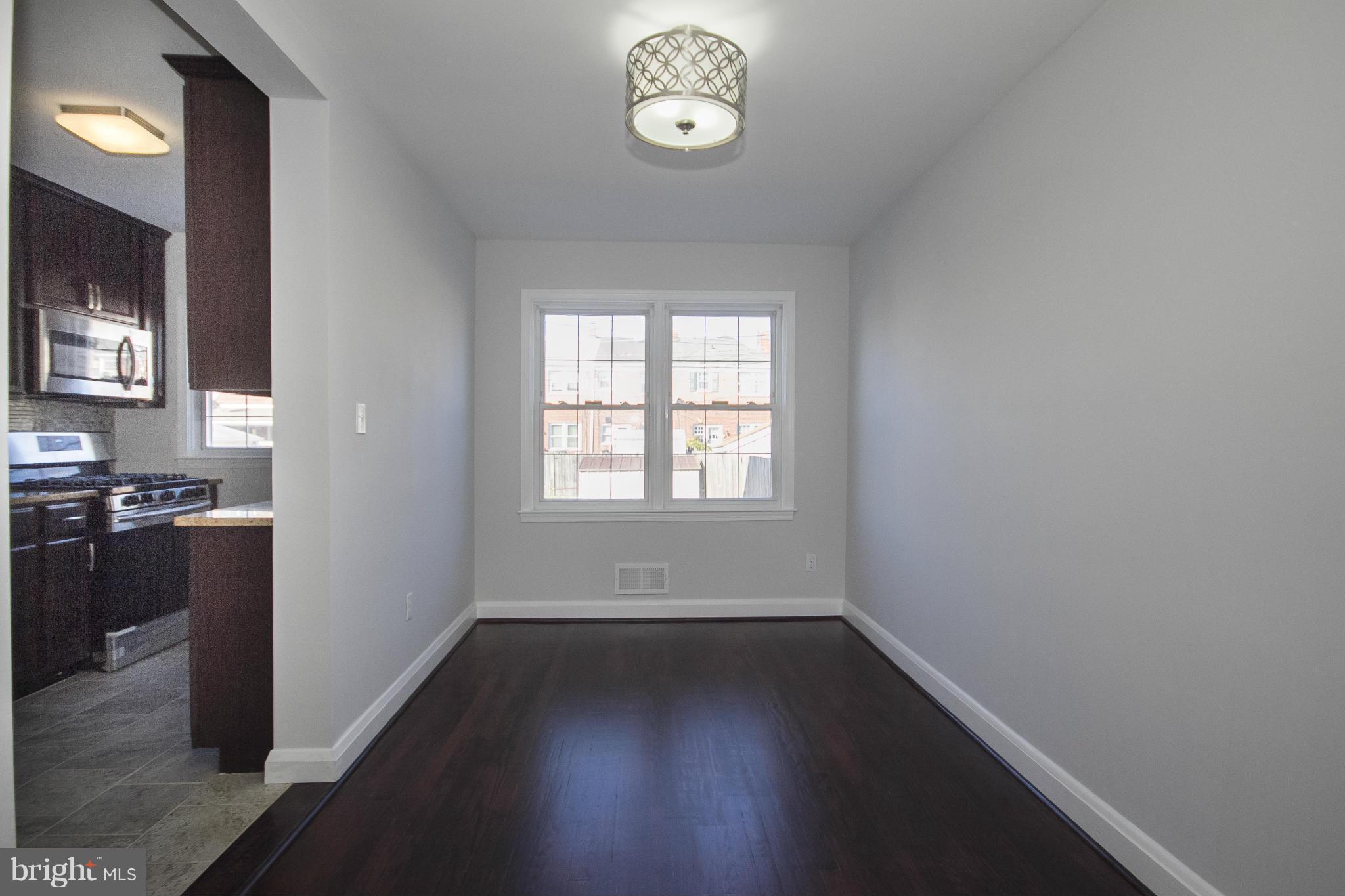 2139 Redthorn Road Baltimore, MD 21220 - Photo 4 of 25 Dining Room