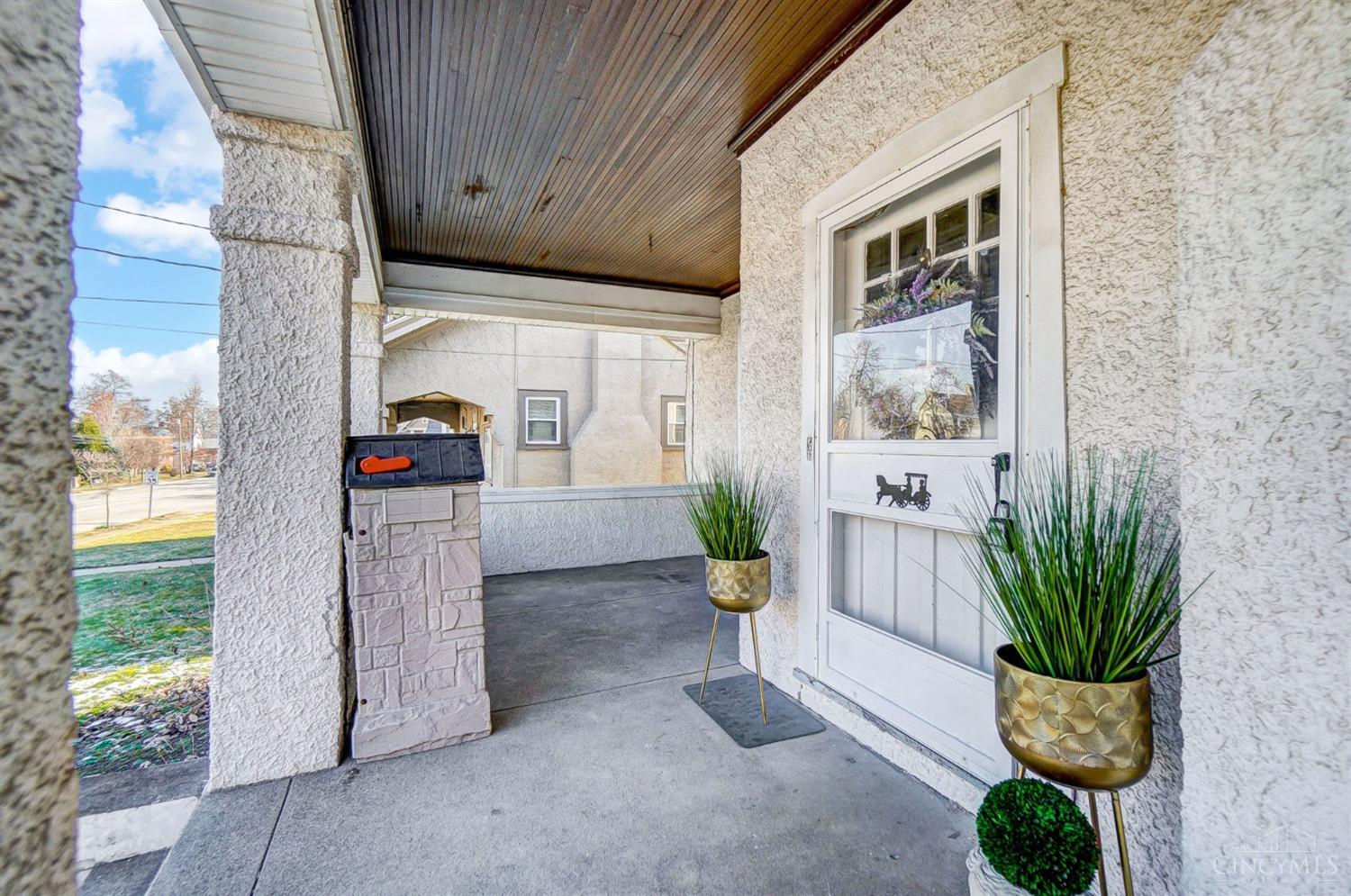2845 Madison Road Cincinnati, OH 45209 - Photo 3 of 41 Gallery Image 3