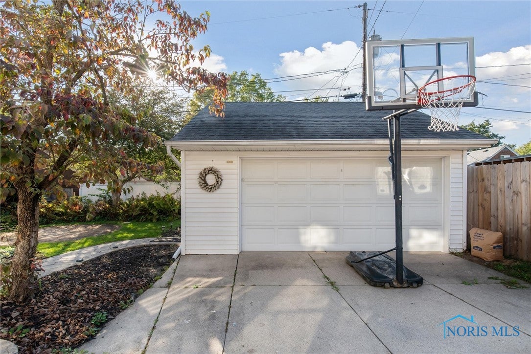 4211 Elmhurst Road Toledo, OH 43613 - Photo 46 of 46 Gallery Image 46