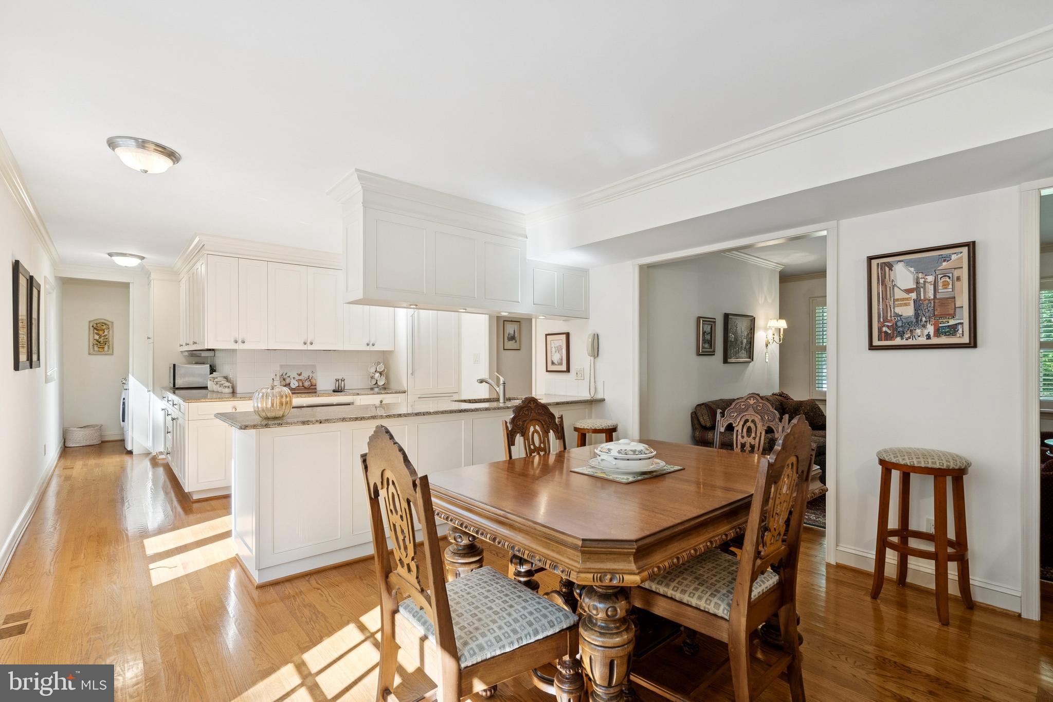 720 Maple Court Moorestown, NJ 08057 - Photo 10 of 28 Eat in Kitchen