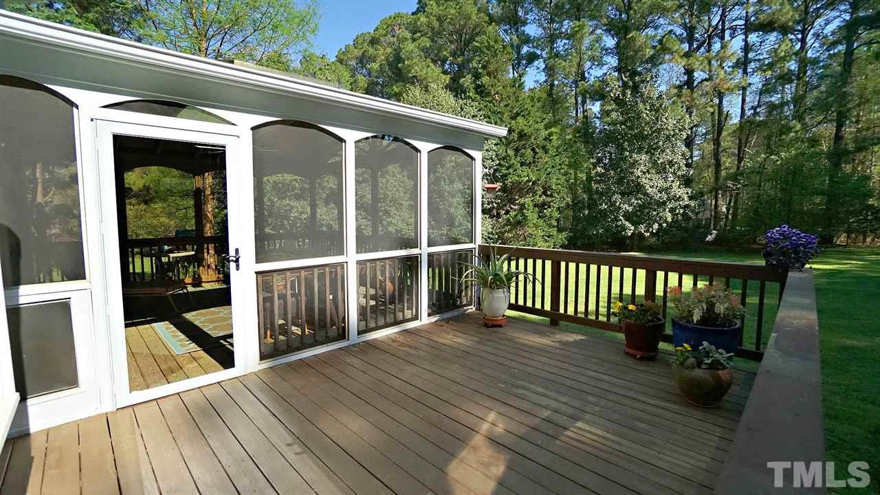 15708 Wickershire Court Raleigh, NC 27614 - Photo 27 of 30 Gallery Image 27
