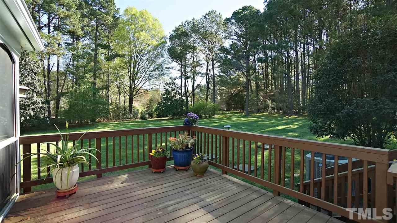 15708 Wickershire Court Raleigh, NC 27614 - Photo 28 of 30 Gallery Image 28