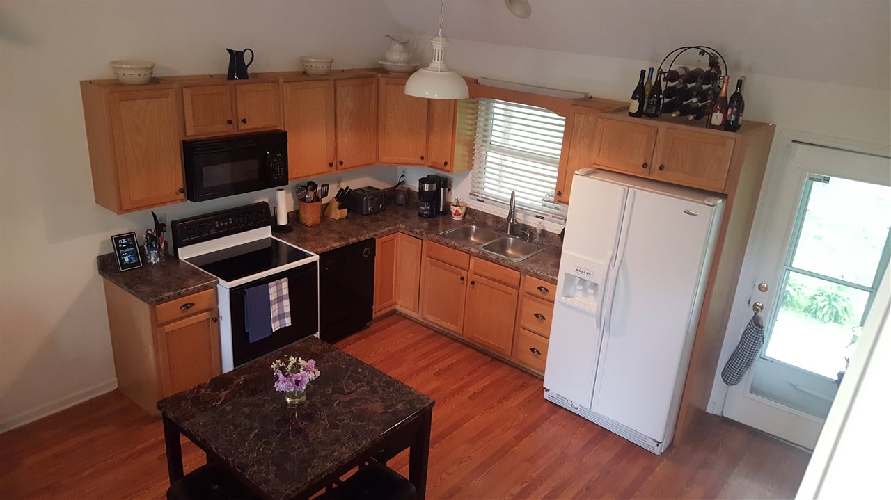 7110 West Rock East Road Bloomington, IN 47403 - Photo 4 of 28