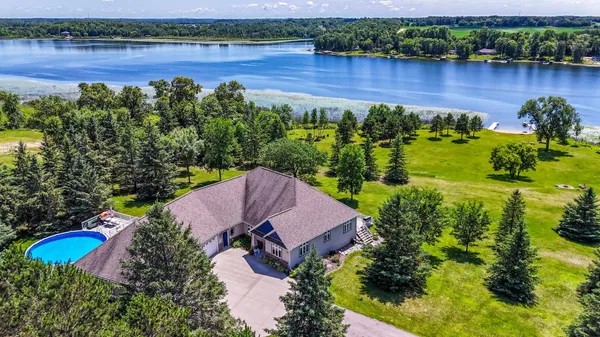 $1,200,000 | 29701 Buffalo Run, Rochert, MN 56578