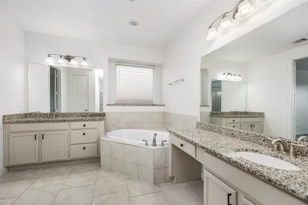 $3,400 | 2923 Golden Honey Lane, Richmond, TX 77406