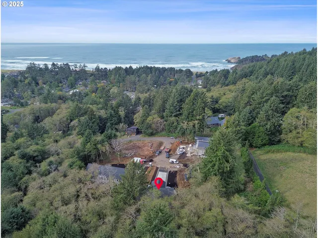 $1,949,995 | 750 Monica Court, Cannon Beach, OR 97110