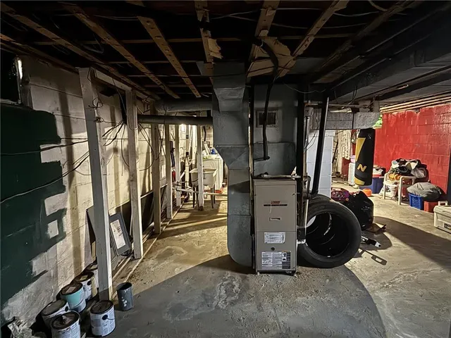 $85,000 | 810 13th Street, Clarkfield, MN 56223