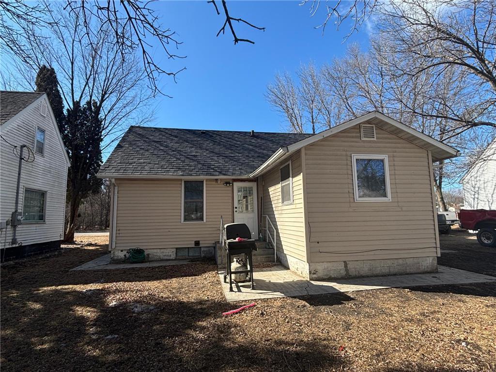 810 13th Street Clarkfield, MN 56223 - Photo 13 of 13