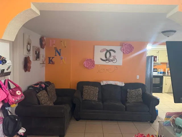 $85,000 | 810 13th Street, Clarkfield, MN 56223