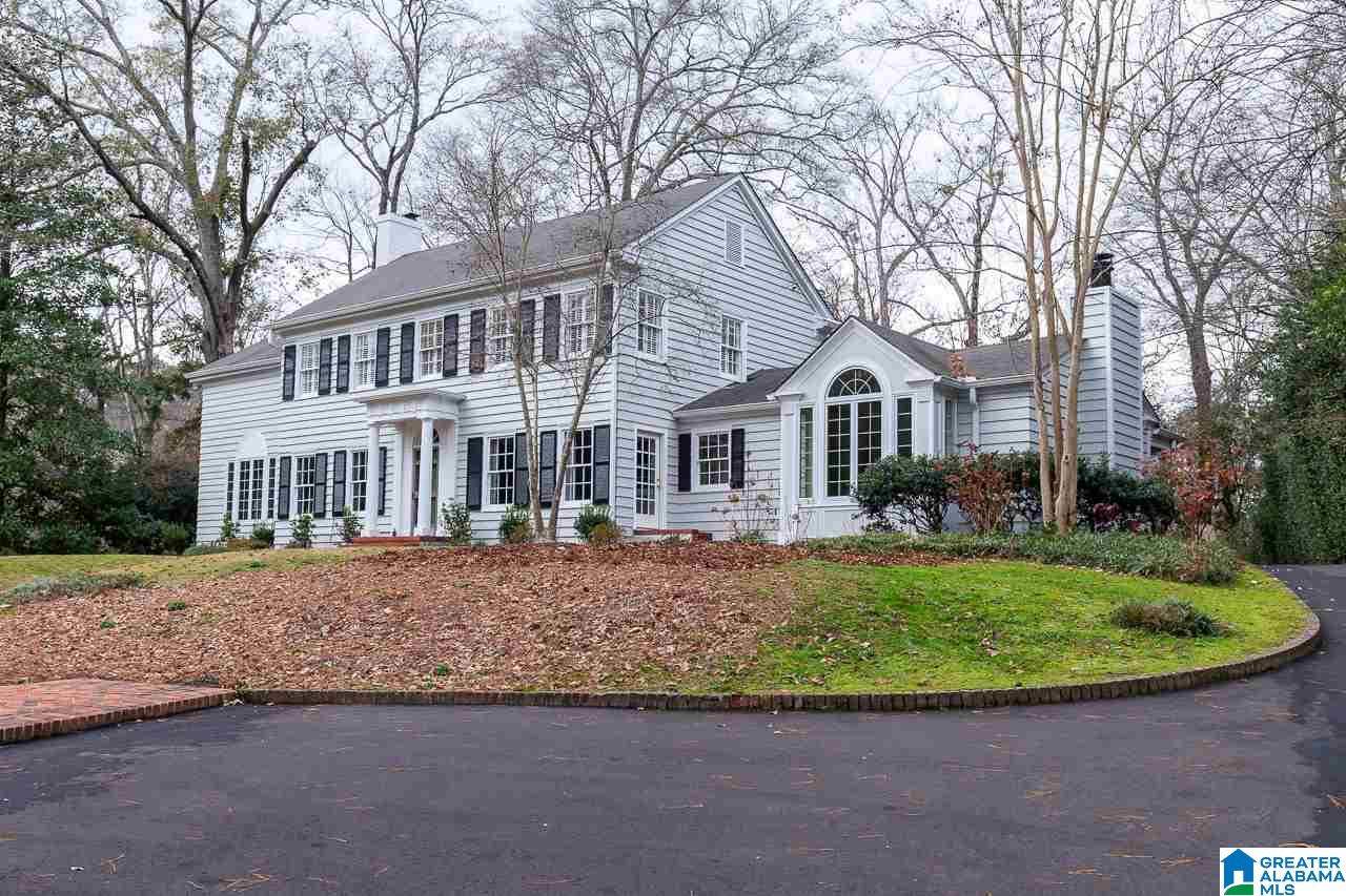 3112 Pine Ridge Road Birmingham, AL 35213 - Photo 1 of 50