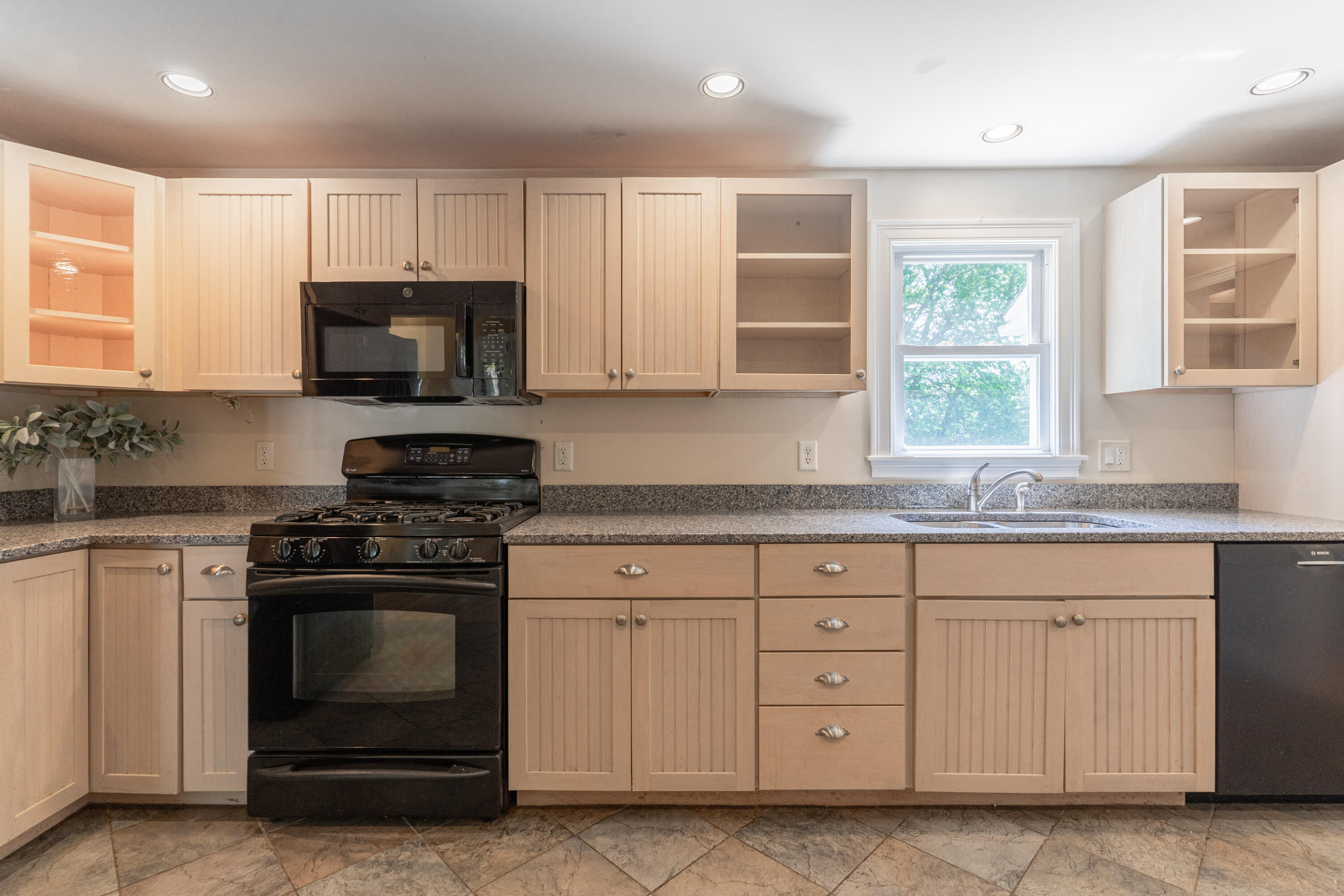 78 Blanchard Road Cumberland Center, ME 04021 - Photo 11 of 31 3.Interior-18