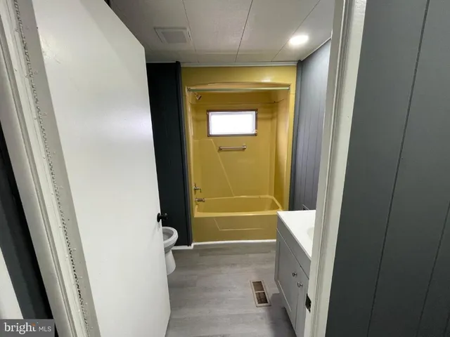 $80,000 | 14731 National Drive, Chantilly, VA 20151