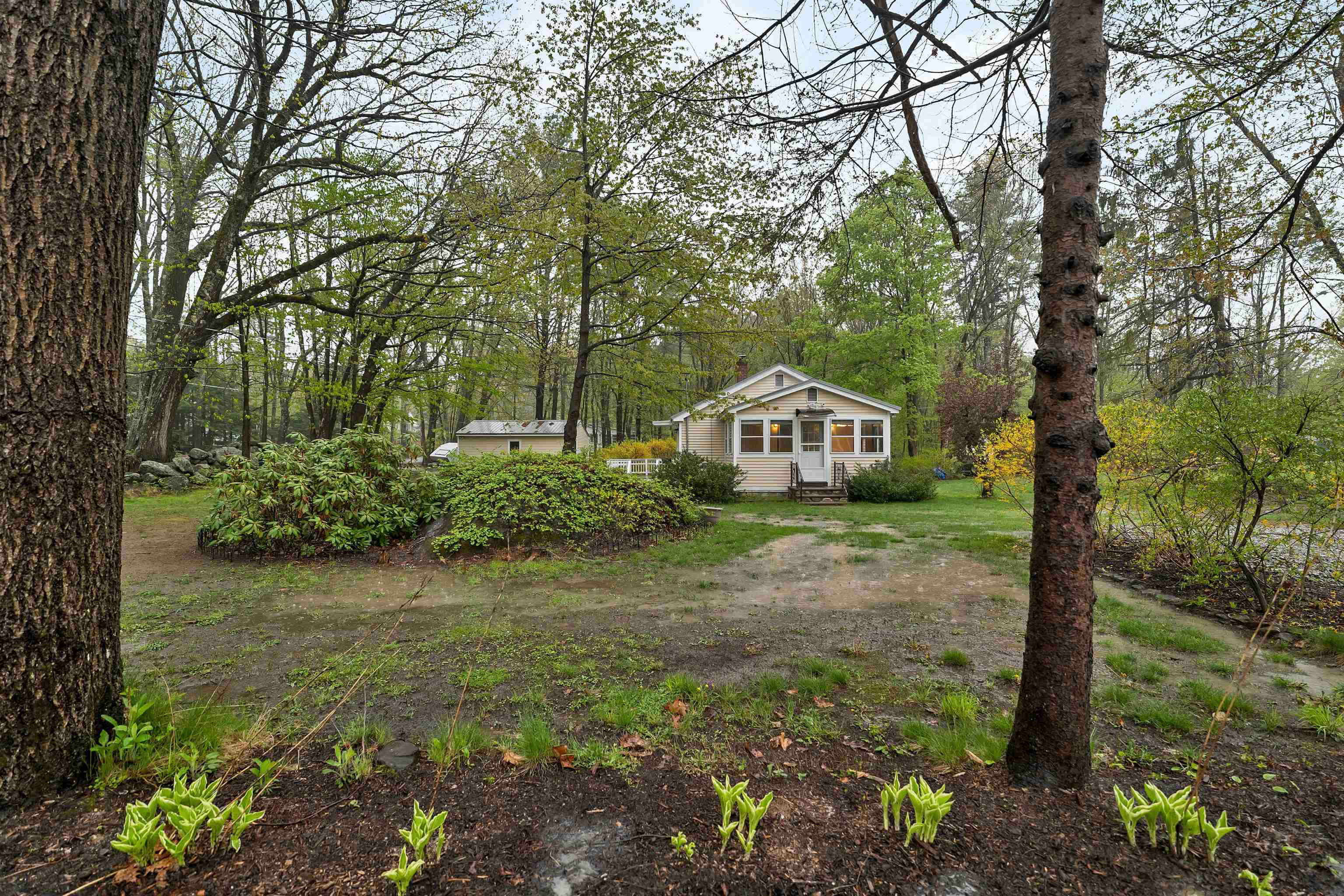109 Barden Hill Road Hillsborough, NH 03244 - Photo 22 of 30