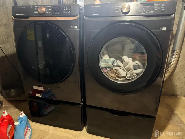 $3,400 | 10 Nutmeg Court, Edison, NJ 08820