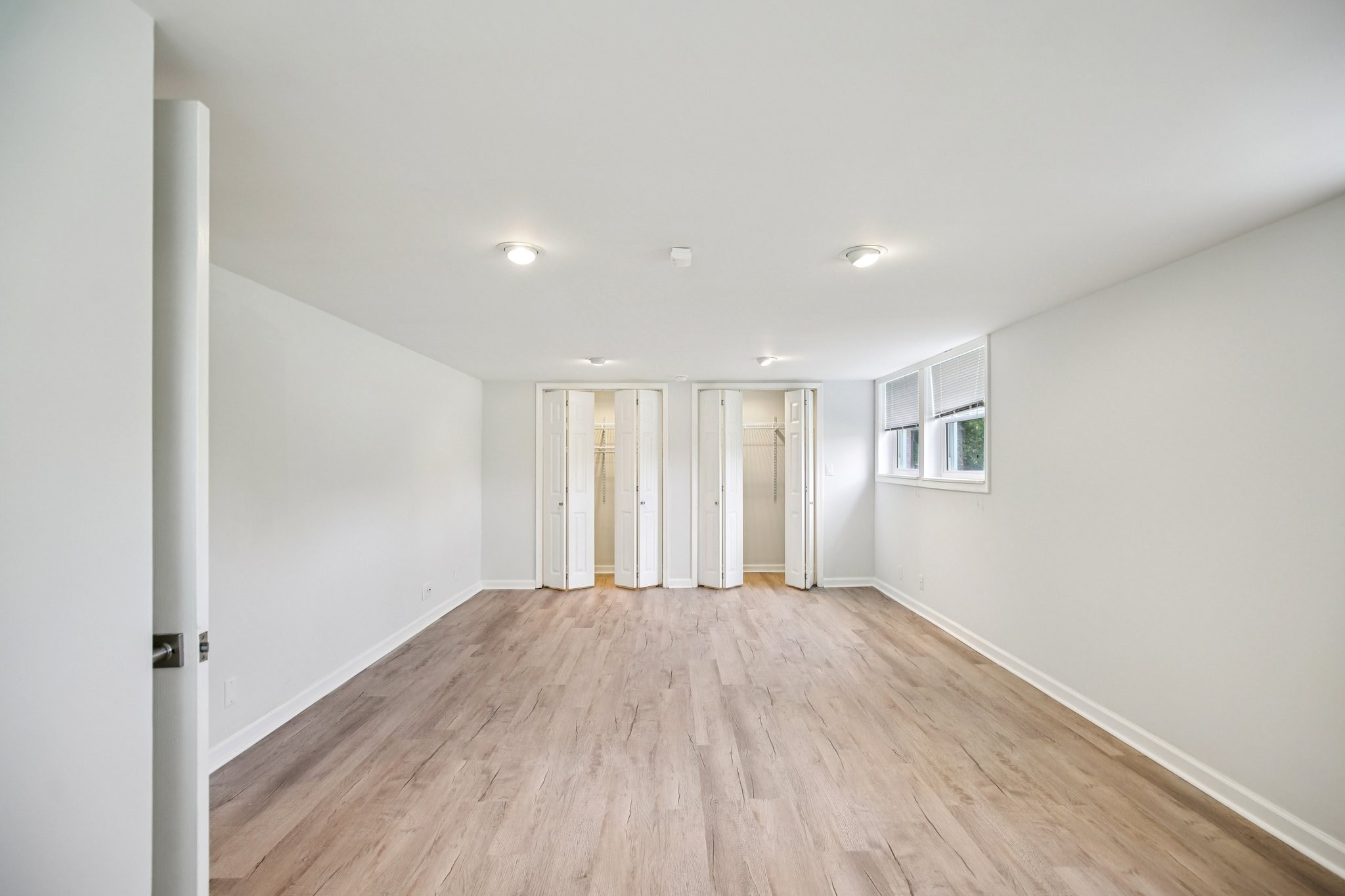 2411 Cloverdale Road Nashville, TN 37214 - Photo 27 of 33 a view of an empty room with a window