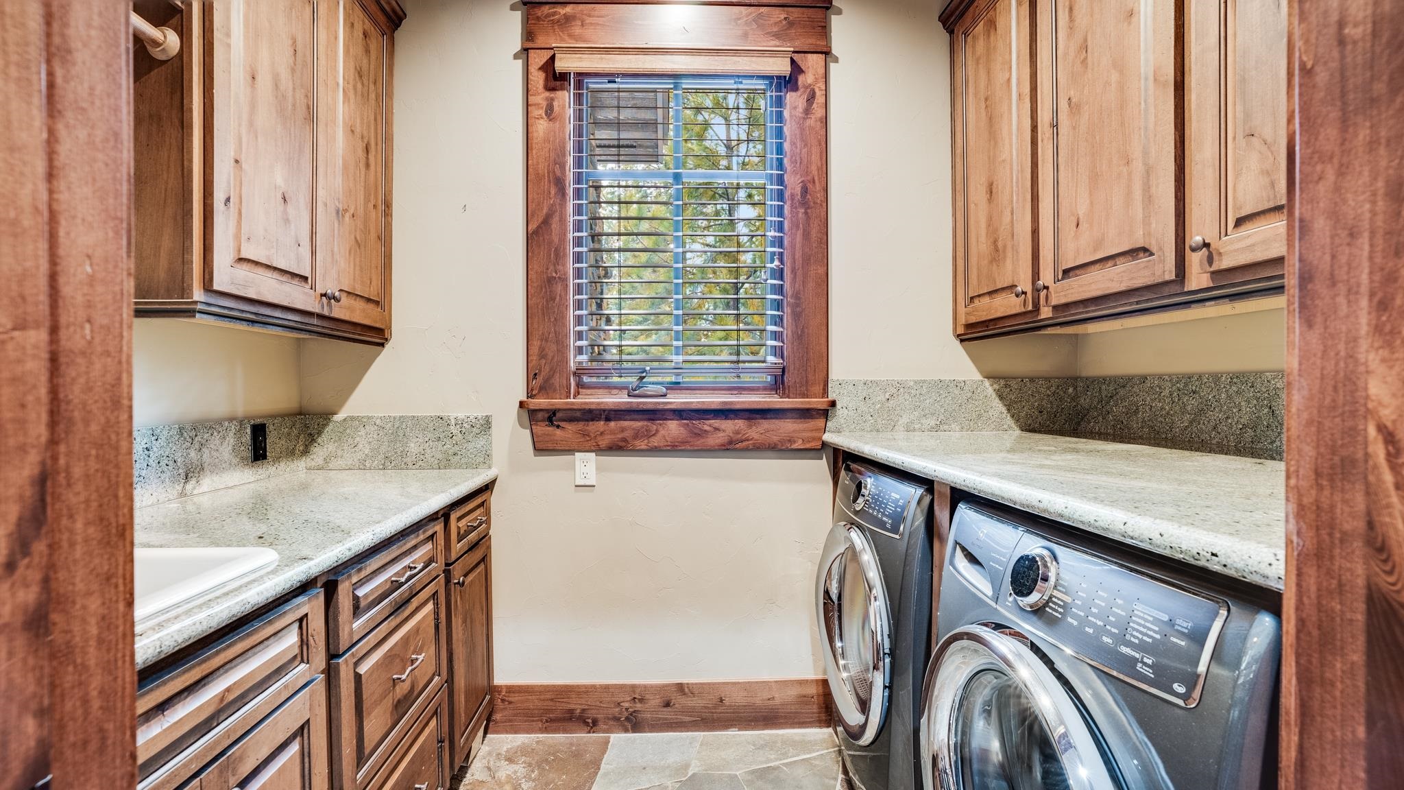 8602 Lloyd Tevis Drive Truckee, CA 96161 - Photo 18 of 21 a utility room with dryer and washer