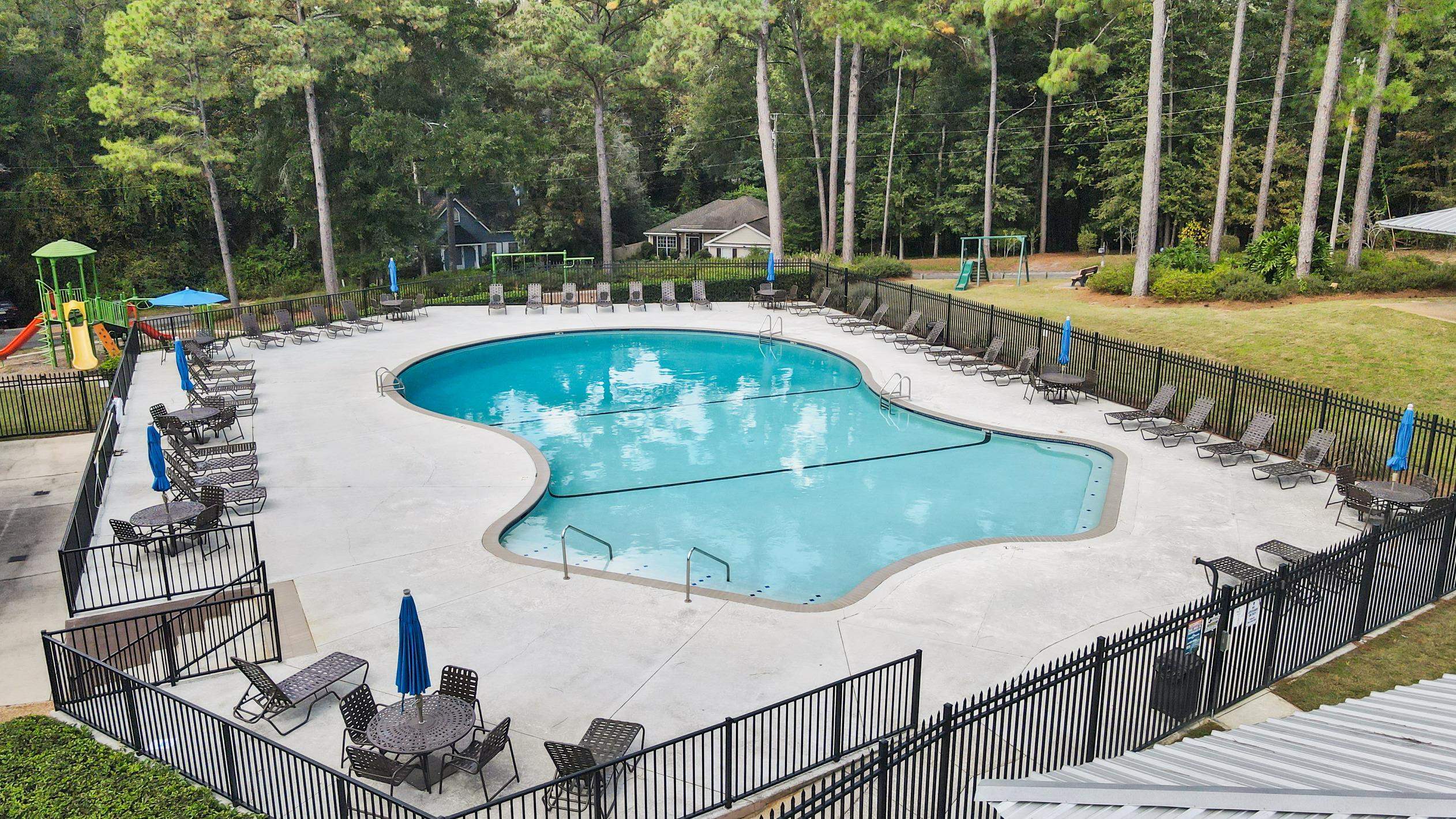 511 Ridgewood Drive Daphne, AL 36526 - Photo 54 of 59 Pool