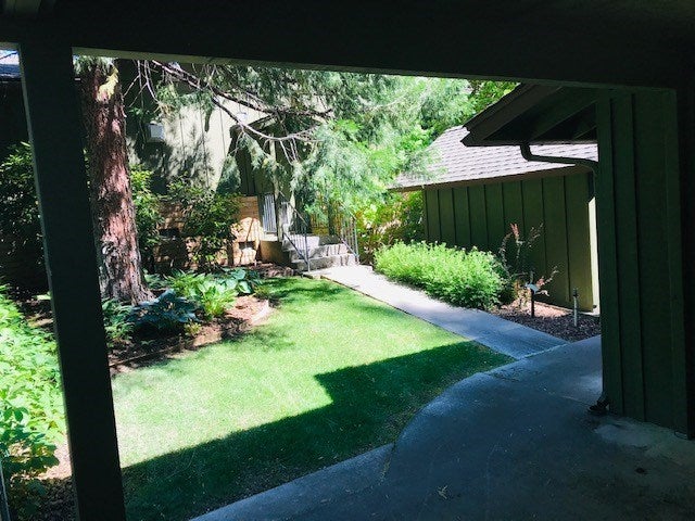 1231 Audubon Road Mount Shasta, CA 96067 - Photo 9 of 24 Gallery Image 9