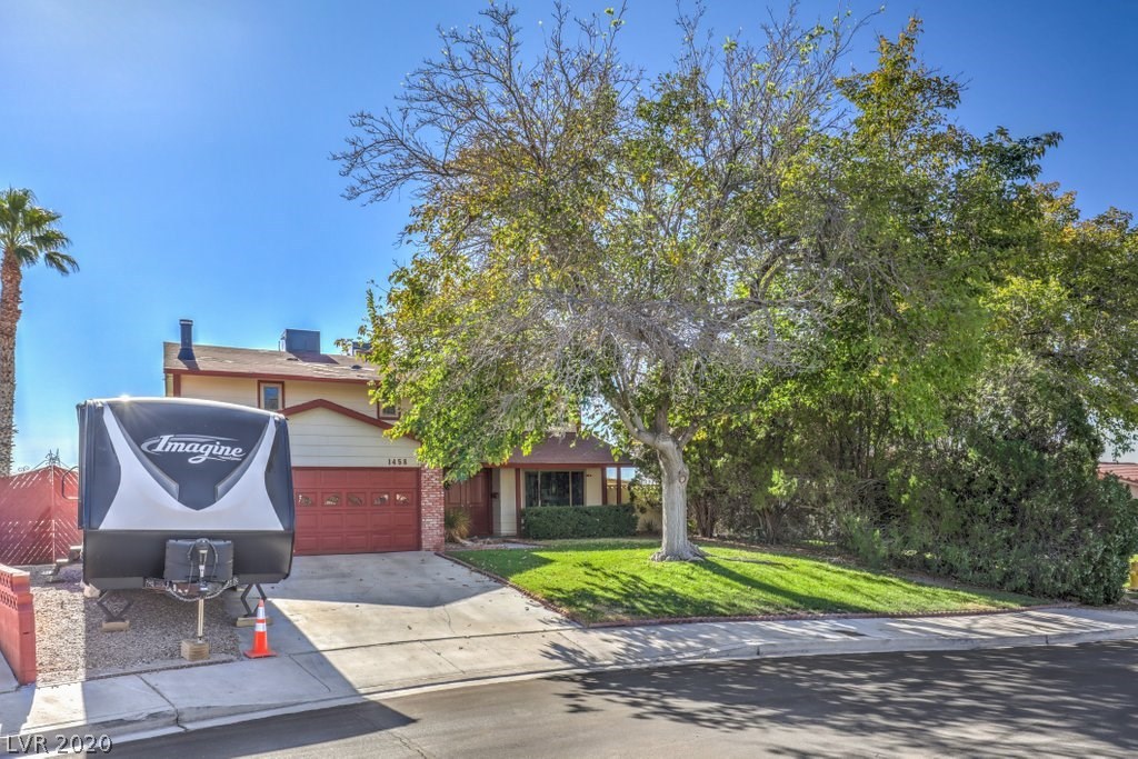 1458 Bronco Road Boulder City, NV 89005 - Photo 3 of 41 Gallery Image 3