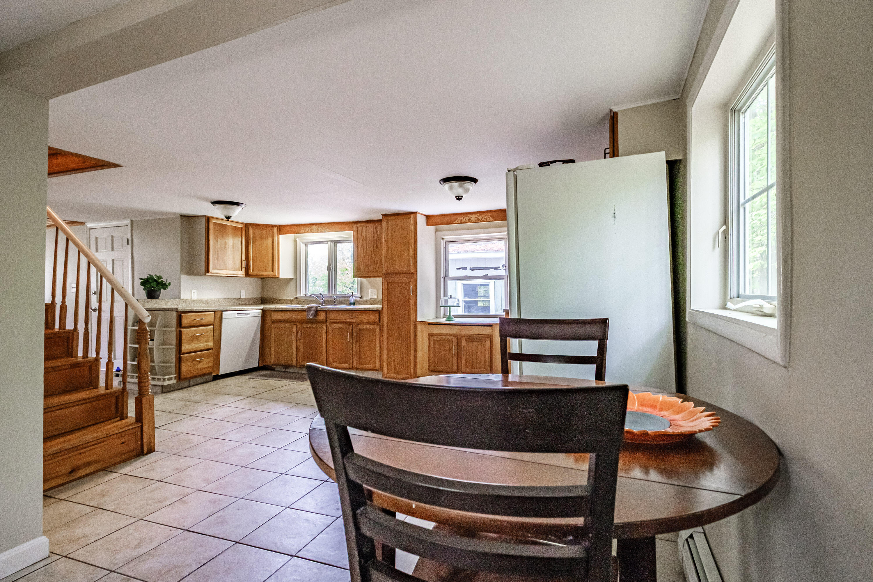 50 Ross Road Saco, ME 04072 - Photo 13 of 44 Eat In Kitchen