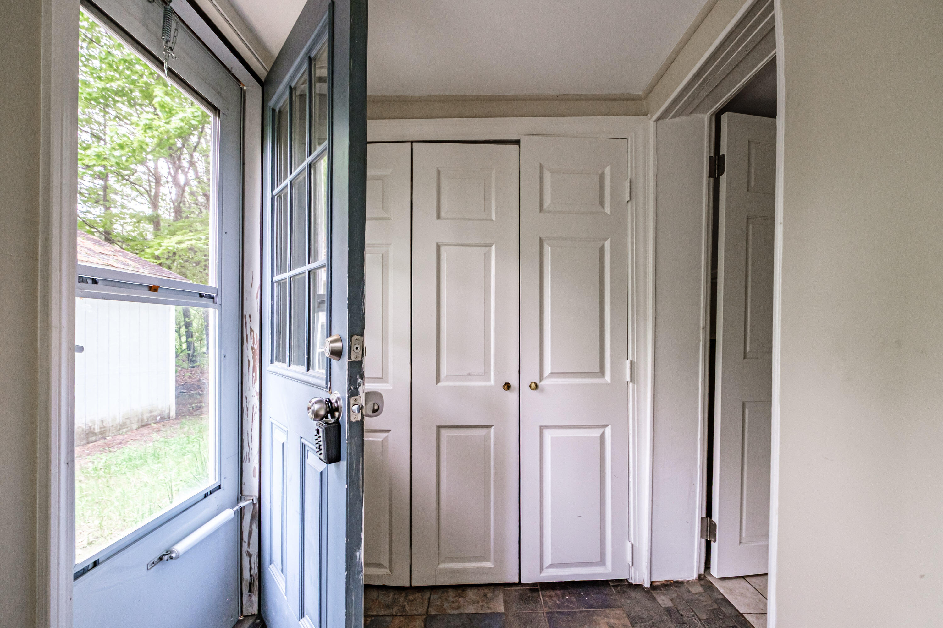 50 Ross Road Saco, ME 04072 - Photo 4 of 44 Mud Room