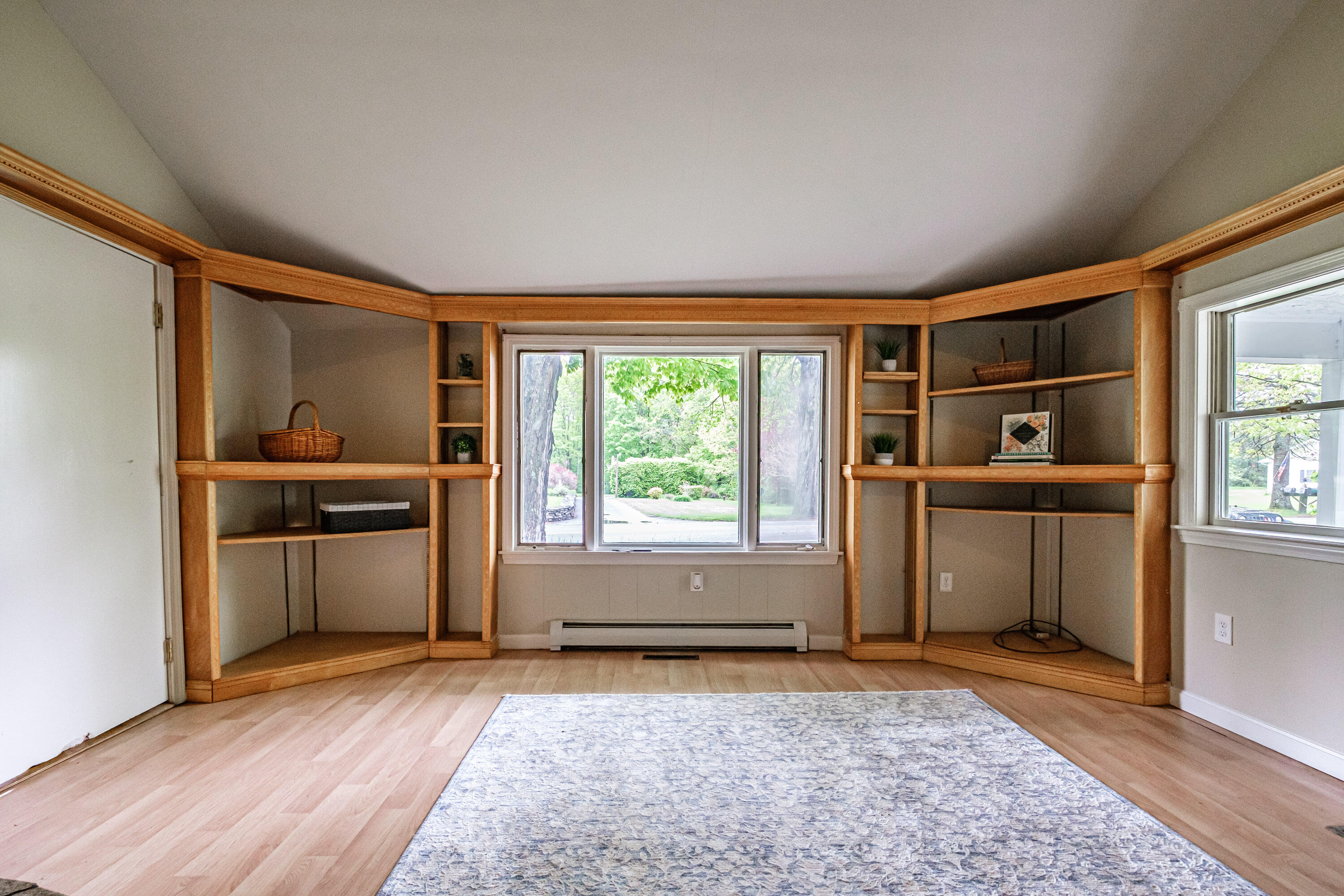 50 Ross Road Saco, ME 04072 - Photo 7 of 44 Living Room