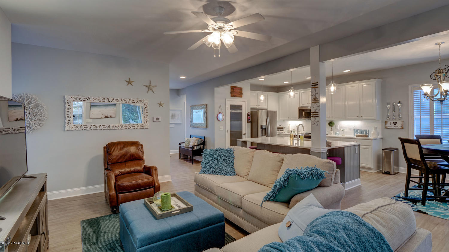 111 Atkinson Road Surf City, NC 28445 - Photo 4 of 29 Open concept