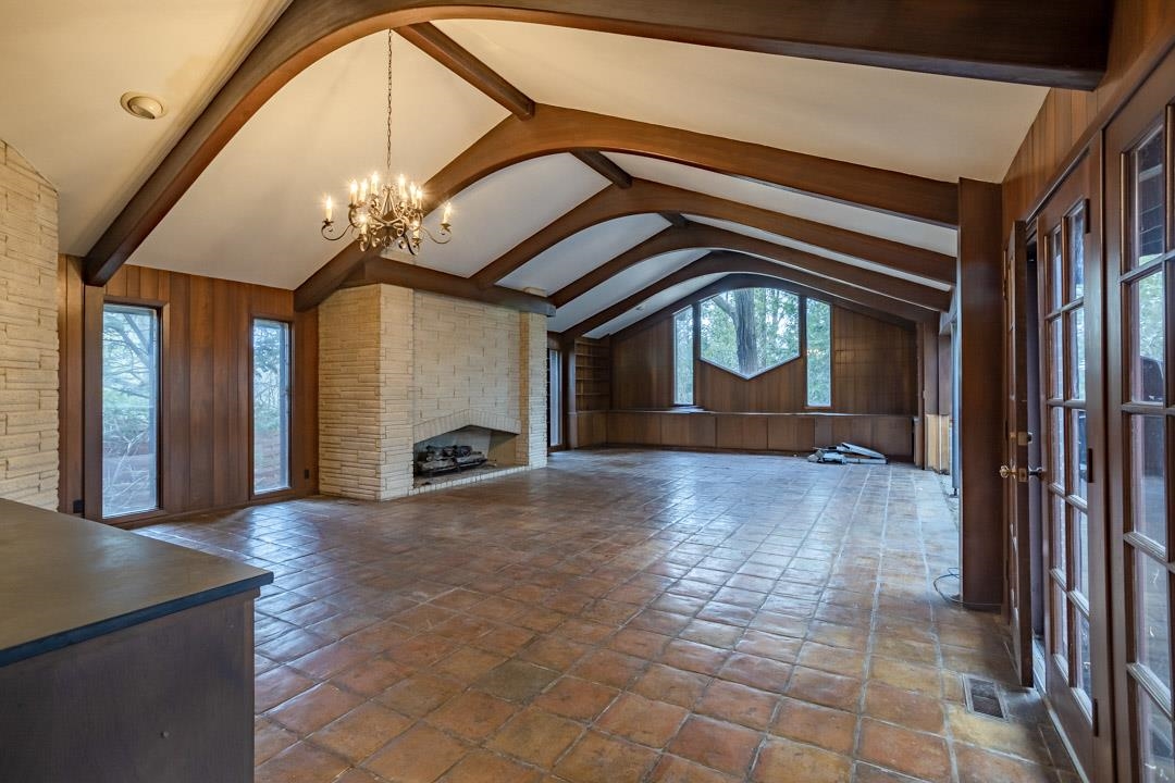2009 Glenview Road Rockford, IL 61107 - Photo 19 of 33 Gallery Image 19