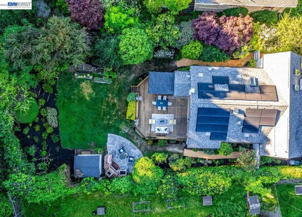 $998,000 | 1731 Mountain Boulevard, Oakland, CA 94611