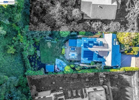 $998,000 | 1731 Mountain Boulevard, Oakland, CA 94611