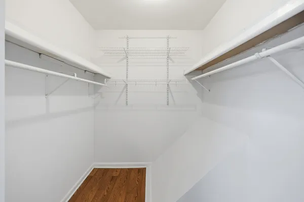 $2,050 | 377 Farmingdale Circle, Unit 377, Vernon Hills, IL 60061