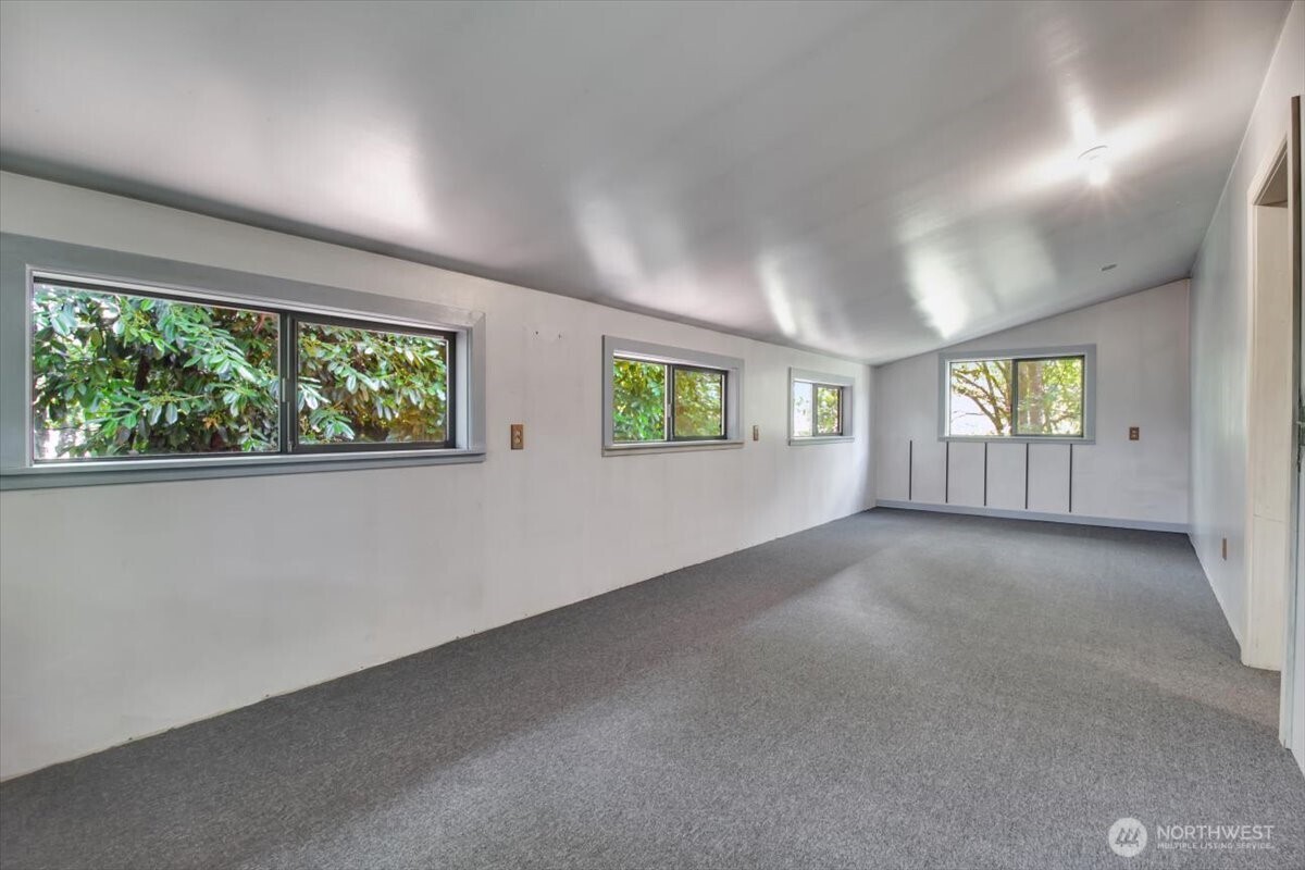 24713 State Rte 530 Northeast Arlington, WA 98223 - Photo 33 of 40