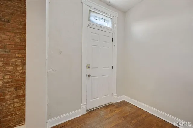 $110,000 | 3515 Itaska Street, St. Louis, MO 63111