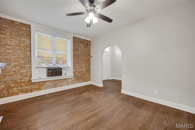 $110,000 | 3515 Itaska Street, St. Louis, MO 63111