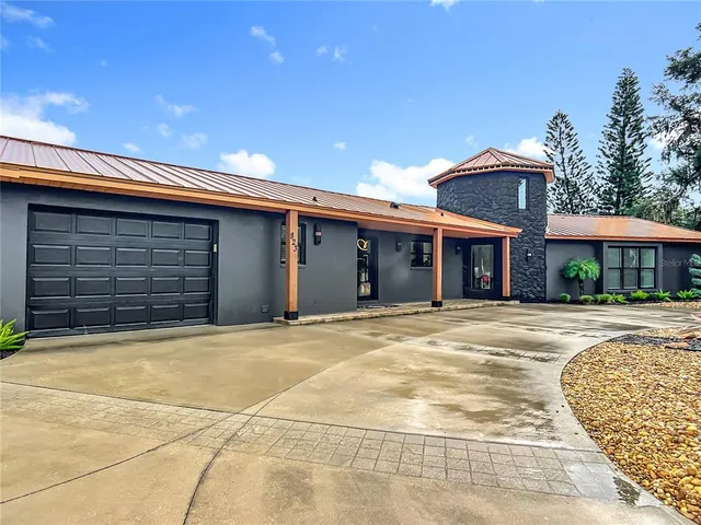 $1,449,000 | 823 Southwest Kings Bay Drive, Crystal River, FL 34429