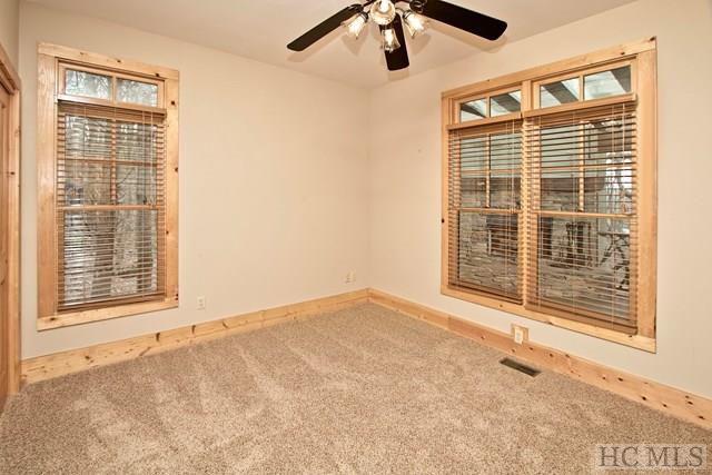 143 Drystack Way Cashiers, NC 28717 - Photo 19 of 36 Gallery Image 19