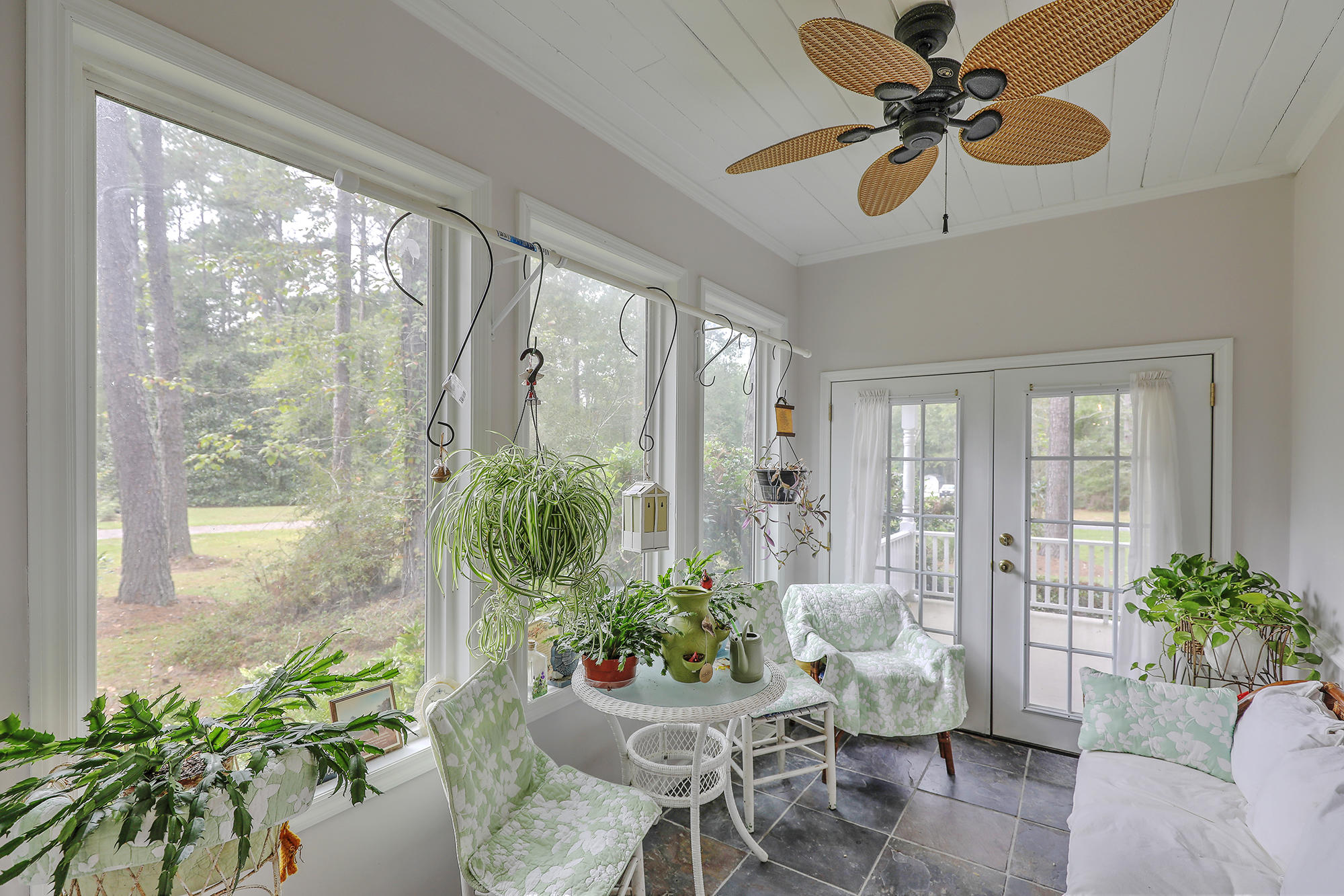 303 Huntington Road Summerville, SC 29483 - Photo 14 of 45 Sun Porch