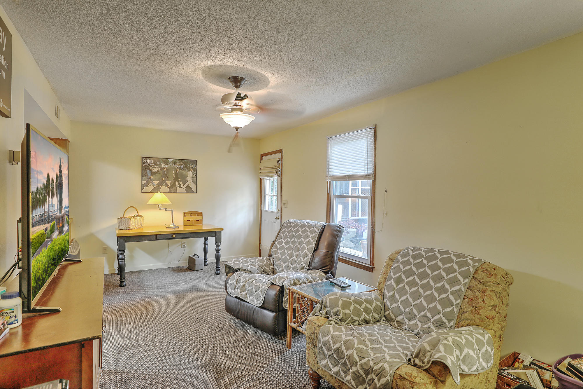 303 Huntington Road Summerville, SC 29483 - Photo 41 of 45 Cottage/Living Room